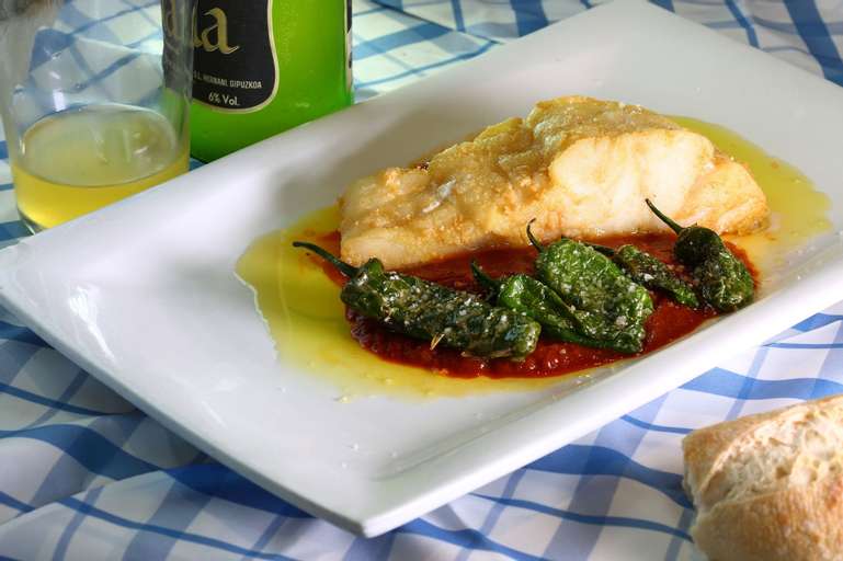 Food & Drinks 9
