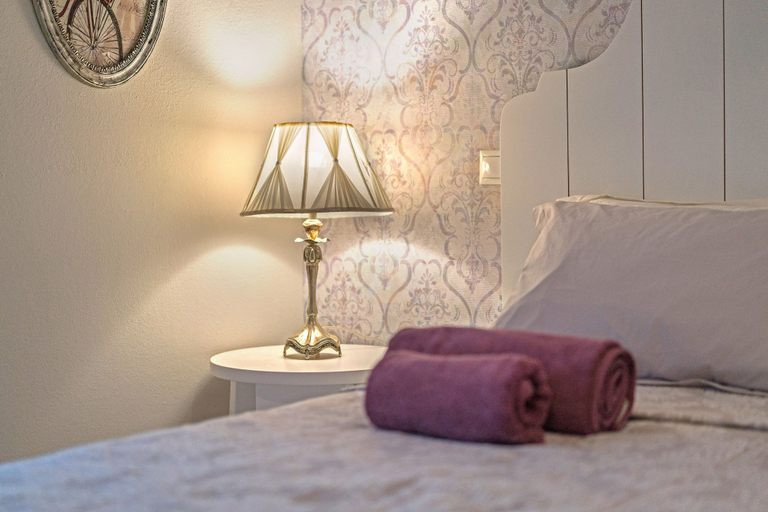 Bedroom 5, Villa Camellia, Crete