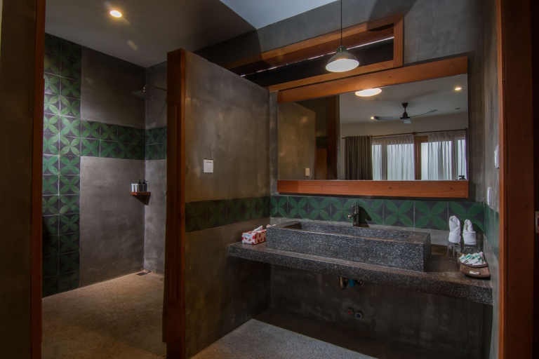 Bathroom 5, Diamond D'Angkor Boutique, Siem Reap