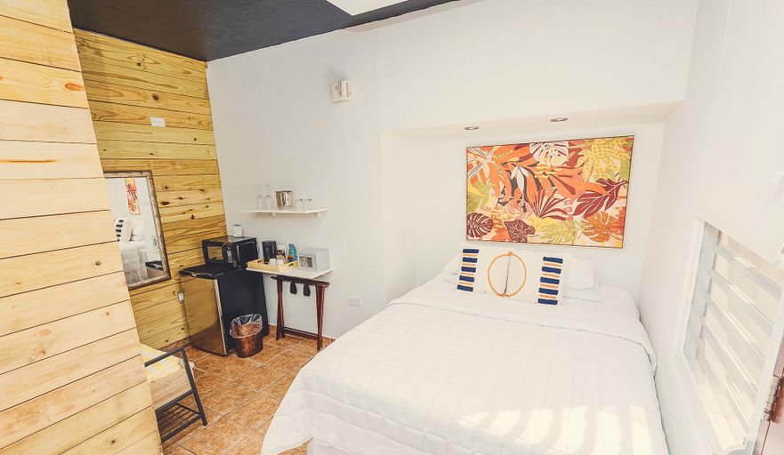 Bedroom 4, Tamboo Beside the Pointe