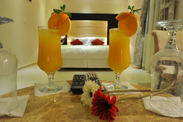 Food & Drinks, Al Janadriyah Suites Serviced Apartments, Riyadh