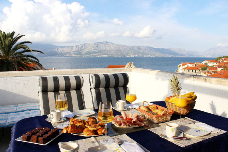 Food & Drinks 5, Apartments Ruza Vjetrova, Postira