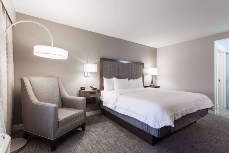 Bedroom 2, Hampton Inn & Suites Dallas-DFW Airport North-Grapevine, Tarrant