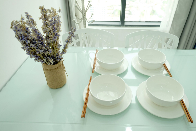 Food & Drinks 5, Sunrise Ocean View Apartment, Nha Trang
