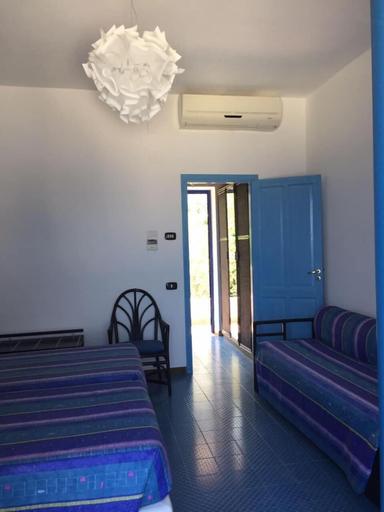 Bedroom 3, La Sirenetta Park Hotel, Messina