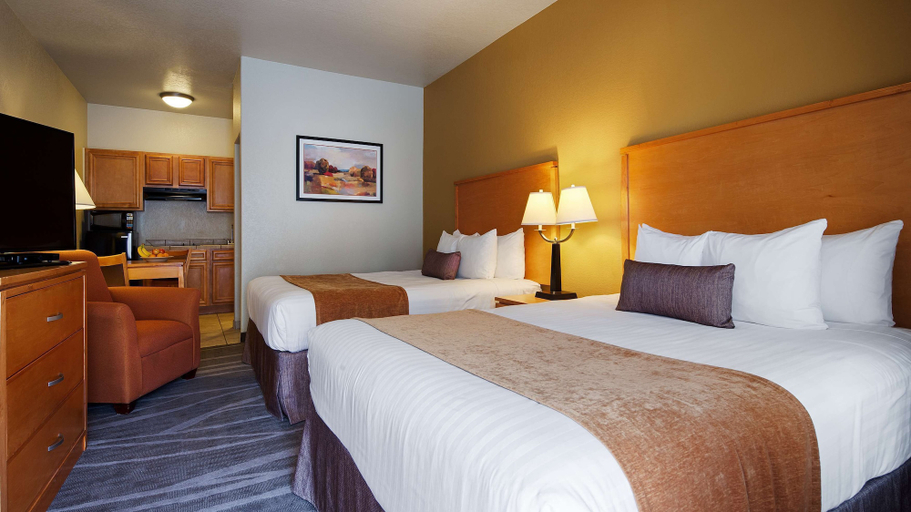 Bedroom 3, Best Western Plus Guymon Hotel & Suites, Texas