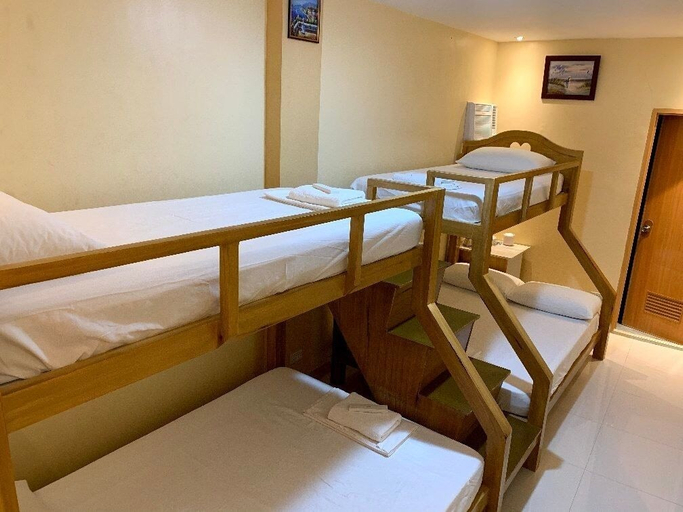 Bedroom 5, Susada's Inn, Oslob