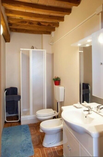 Bathroom, Agriturismo Dosso al Porto, Reggio Nell'Emilia