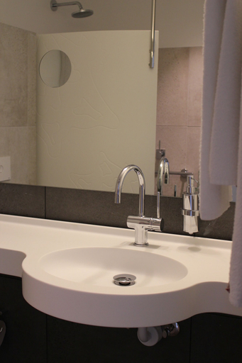 Bathroom 4, Fuglsangcentret, Fredericia