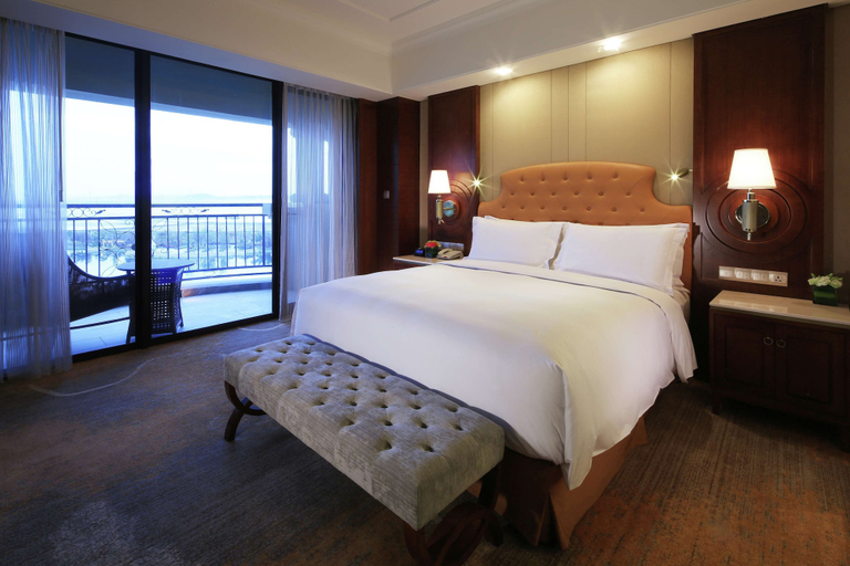 Bedroom 3, Doubletree By Hilton Ningo - Chunxiao, Ningbo