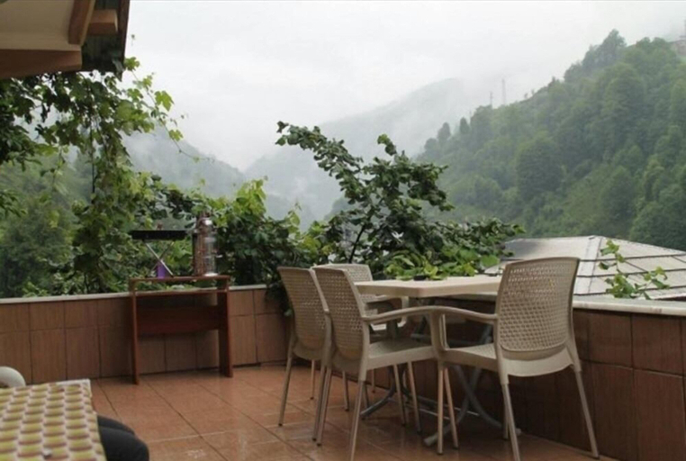 Terrace/patio 2, Yesil Doga Tatil Apart, Ardeşen