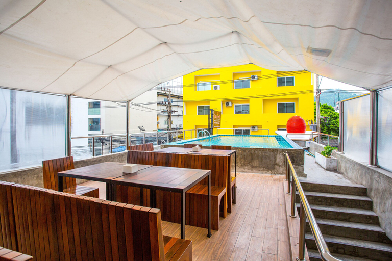 Food & Drinks 5, Triple B Boutique Residence, Si Racha