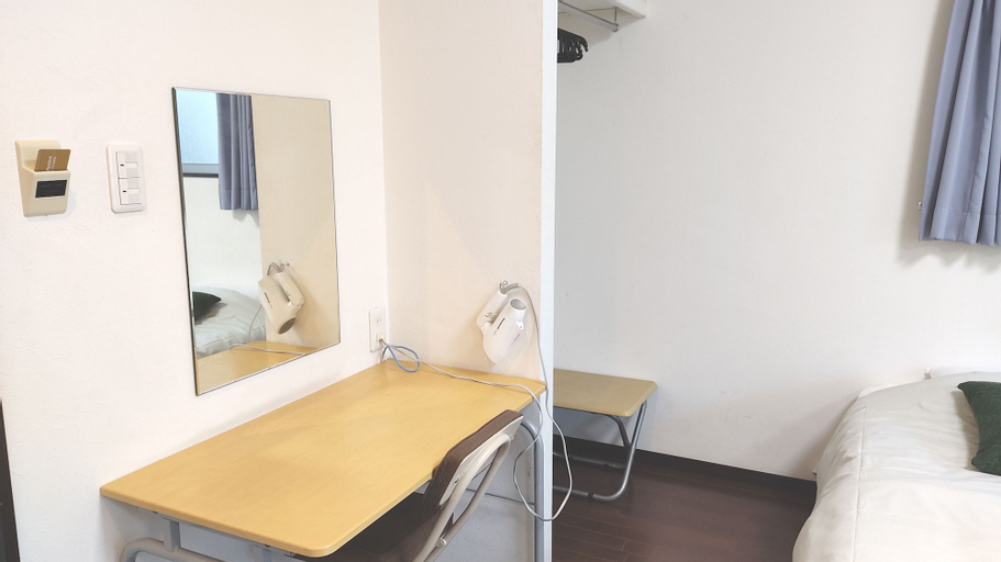 Bedroom 3, Hotel Chuo Oasis, Osaka