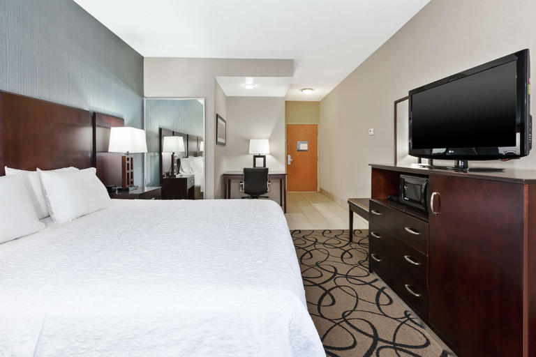 Bedroom 2, Hampton Inn Monroe, Monroe