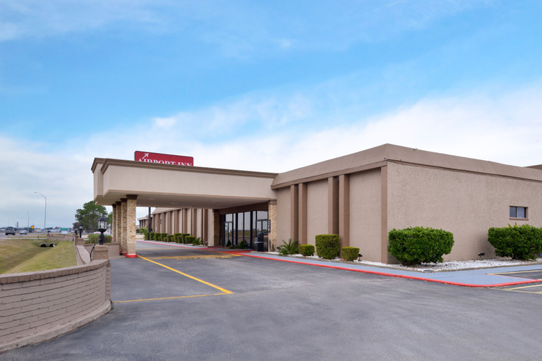 Exterior & Views 2, Airport Inn, Jefferson