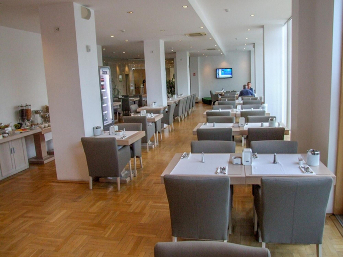 Food & Drinks 5, Hotel Satu Mare City, Negresti-oas