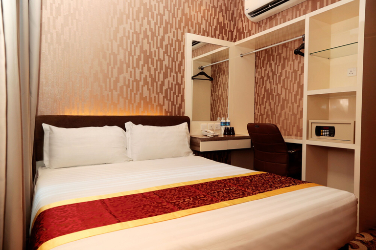 Bedroom 3, Golden Valley Hotel, Malacca City