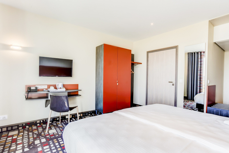 Bedroom 3, Hôtel ParKest, Rhône