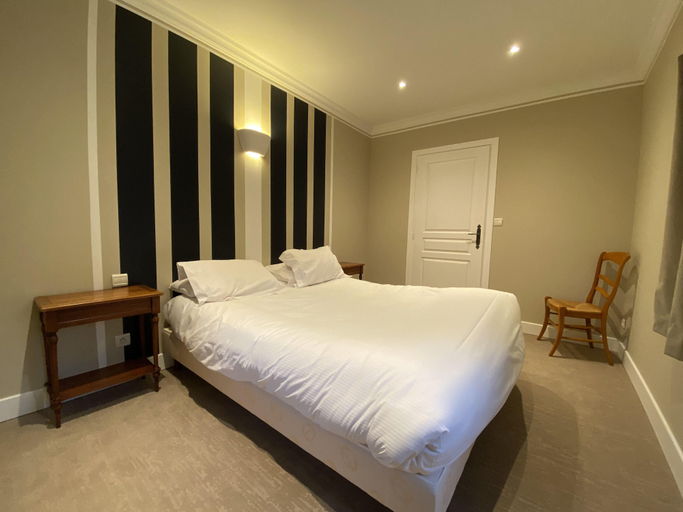 Bedroom 4, La Metairie, Pas-de-Calais