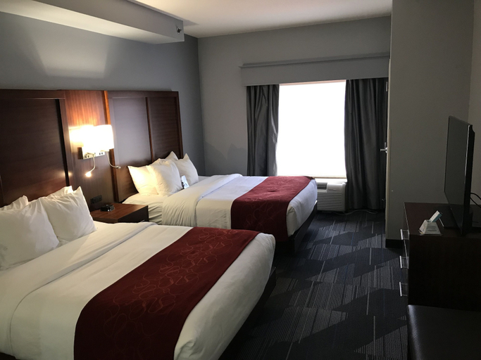 Bedroom 3, Comfort Suites Olive Branch - Memphis South, Desoto