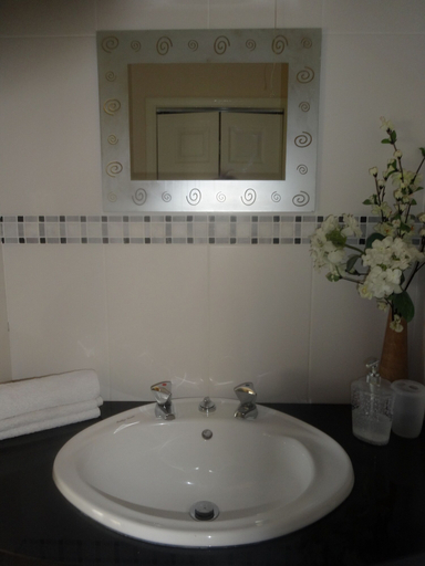 Bathroom 3, Elmswood Guest House, North Tyneside
