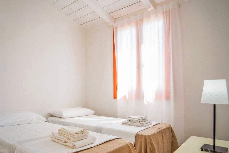 Bedroom 5, Agricampeggio Maccari, Syracuse