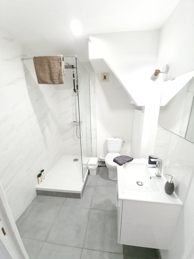 Bathroom 5, Home Sweet Home - Marais, Paris