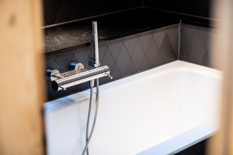 Bathroom 4, Tradition Julen Hotel, Visp