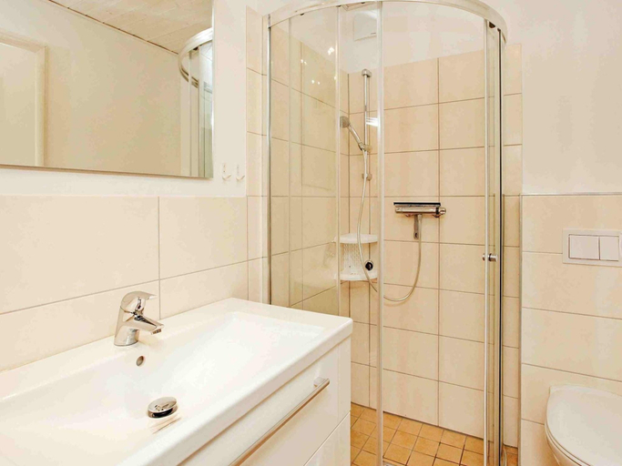 Bathroom 3, Holiday Home in Wendtorf, Plön