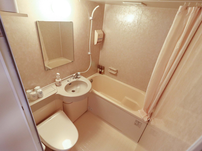 Bathroom 4, Deigo Hotel, Okinawa