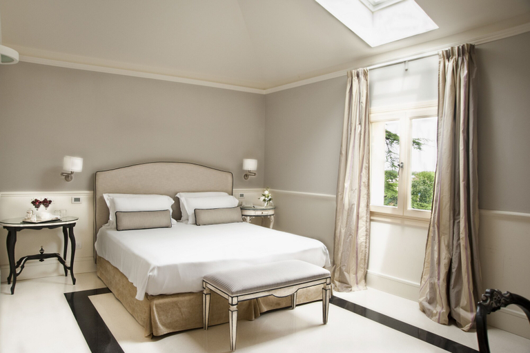 Bedroom 3, Relais Villa Valfiore, Bologna
