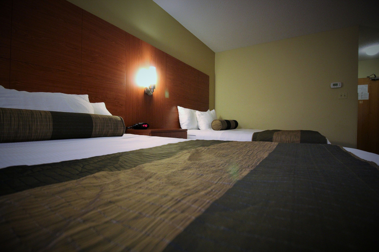 bedroom 16