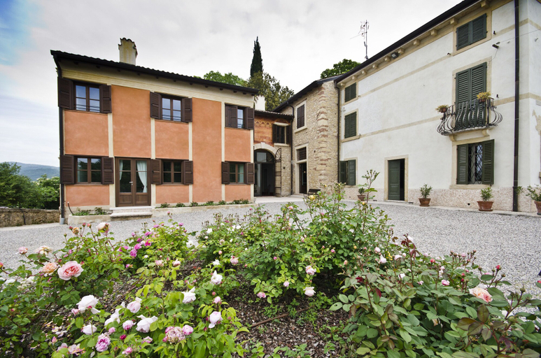 Exterior & Views 2, Relais Villa Ambrosetti, Verona
