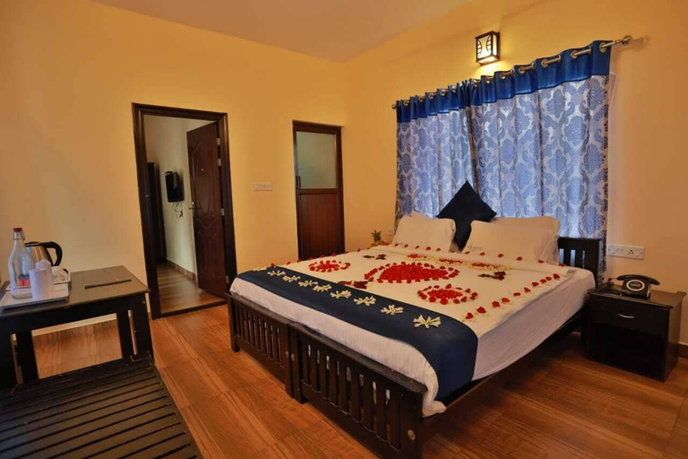 Bedroom 3, Camellia and Elettaria, Idukki