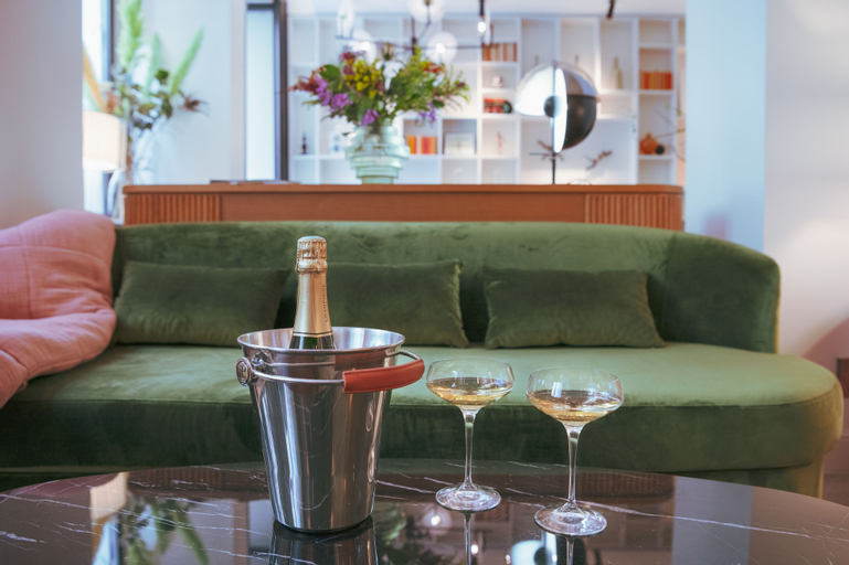 Food & Drinks 5, Dadou Paris, Paris