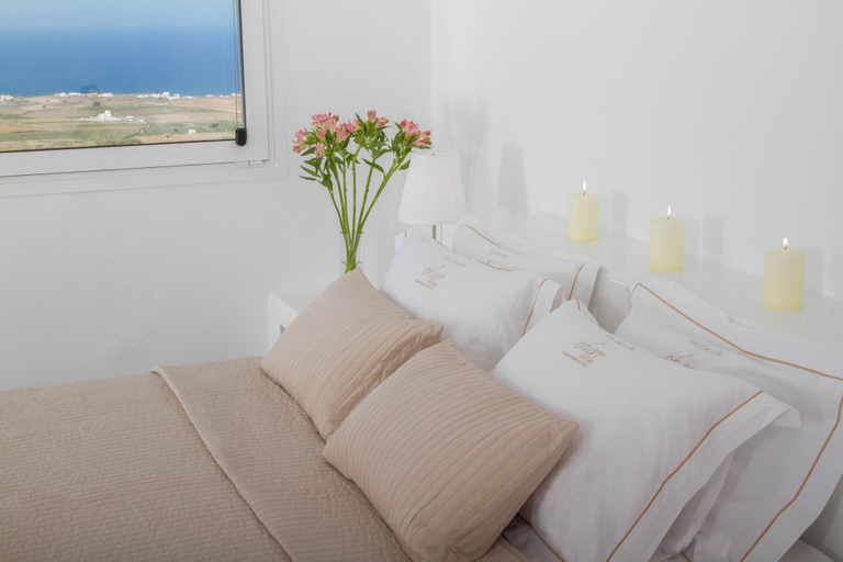 Bedroom 3, Onar Villas Oia - Onar Hotels Collection, South Aegean