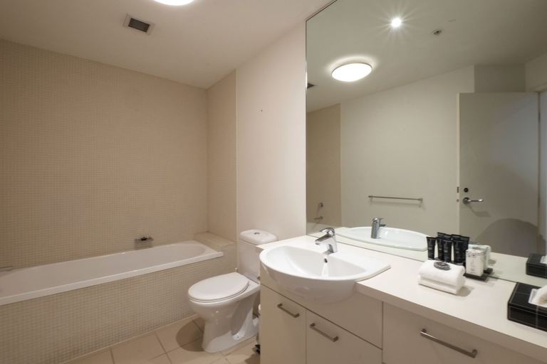Bathroom 4, ACD Apartments, Melbourne