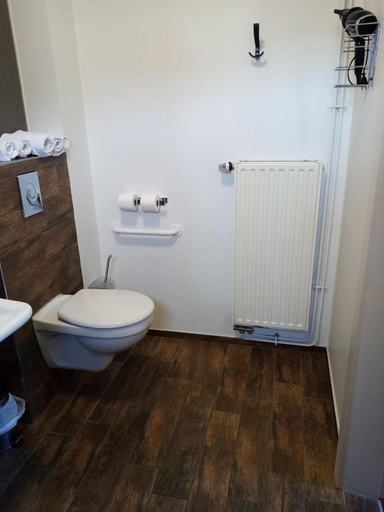Bathroom 5, Le Verger De Bischwiller, Bas-Rhin