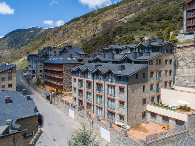 Others 5, El Tarter Apartments