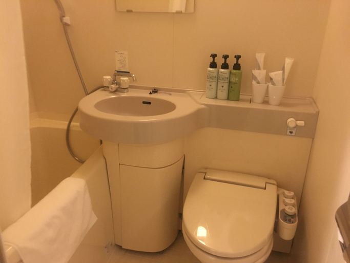 Bathroom 4, Chisun Inn Keikyu Kamata, Ōta