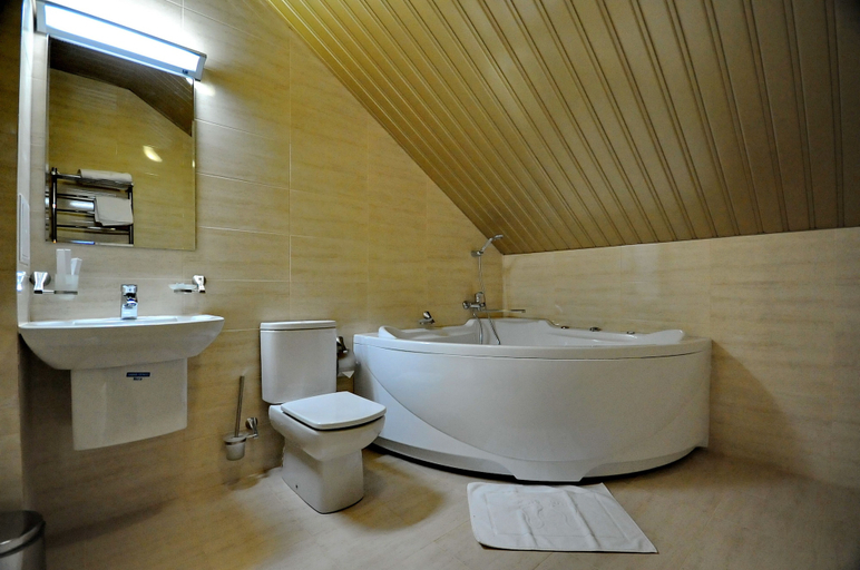 Bathroom 4, Maldini Hotel, Krasnodar gorsovet