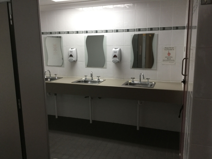 Bathroom 4, Riviera Caravan Park, Shoalhaven - Pt B