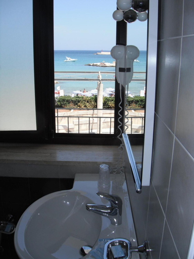 Bathroom 4, Hotel Profumo di Mare, Lecce