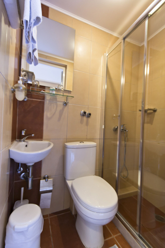 Bathroom 5, Mirabello Hotel, Crete
