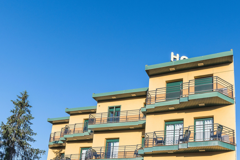 Exterior & Views 2, Hostal Buenos Aires, Lleida