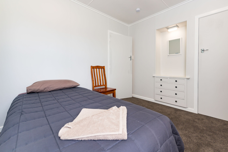 Bedroom 3, Waitangi Beach Bach 30A, Far North