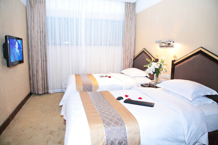Bedroom 2, フリー コンフォート ホリデイ ホテル (康福瑞假日酒店), Beijing