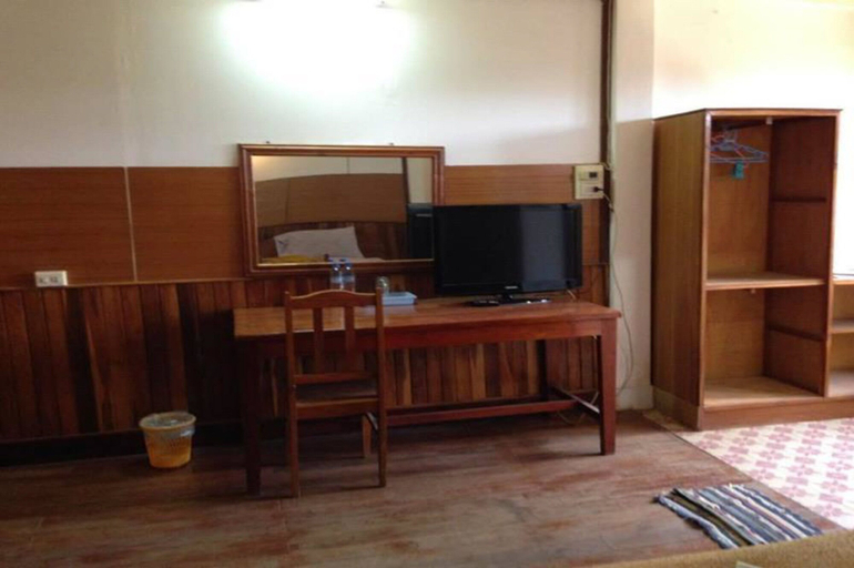 Others 3, Champa Hotel, Pakxe