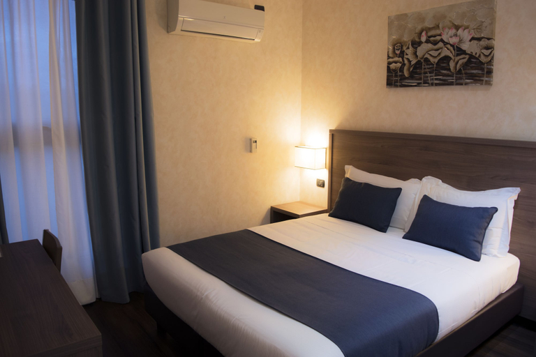 Bedroom 3, Hotel Roma Sud, Rome