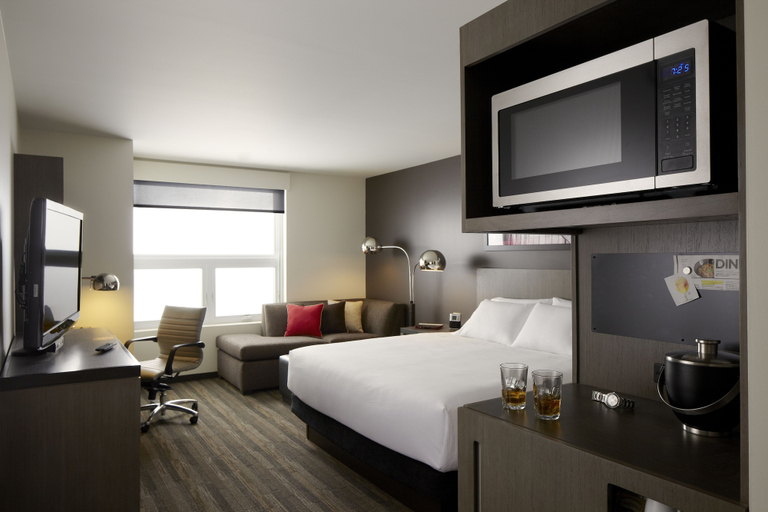 Bedroom 3, Hyatt House Irvine/John Wayne Airport, Orange